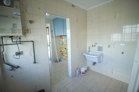 Apartamento para alugar com 128m², 3 quartos e 1 vaga Apartamento para alugar com 128m², 3 quartos e 1 vagaÁrea de serviço