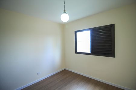 Apartamento para alugar com 128m², 3 quartos e 1 vaga Apartamento para alugar com 128m², 3 quartos e 1 vagaQuarto 2