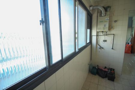 Apartamento para alugar com 128m², 3 quartos e 1 vaga Apartamento para alugar com 128m², 3 quartos e 1 vagaÁrea de serviço