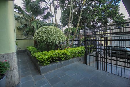 Apartamento para alugar com 128m², 3 quartos e 1 vaga Apartamento para alugar com 128m², 3 quartos e 1 vagaÁrea comum