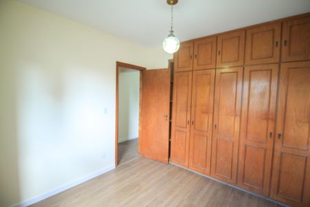 Apartamento para alugar com 128m², 3 quartos e 1 vaga Apartamento para alugar com 128m², 3 quartos e 1 vagaQuarto