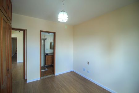 Apartamento para alugar com 128m², 3 quartos e 1 vaga Apartamento para alugar com 128m², 3 quartos e 1 vagaSuíte