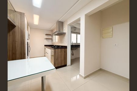 Apartamento à venda com 120m², 3 quartos e 2 vagasCozinha