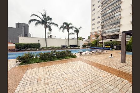 Apartamento à venda com 120m², 3 quartos e 2 vagasÁrea comum - Piscina