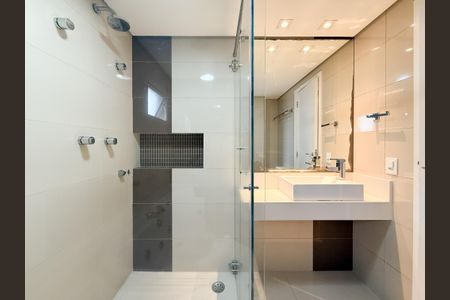 Apartamento à venda com 120m², 3 quartos e 2 vagasBanheiro da Suíte