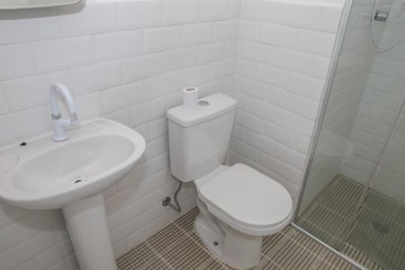 Apartamento para alugar com 50m², 2 quartos e sem vaga Apartamento para alugar com 50m², 2 quartos e sem vagaBanheiro