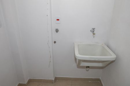 Apartamento para alugar com 50m², 2 quartos e sem vaga Apartamento para alugar com 50m², 2 quartos e sem vagaCozinha e Área de Serviço
