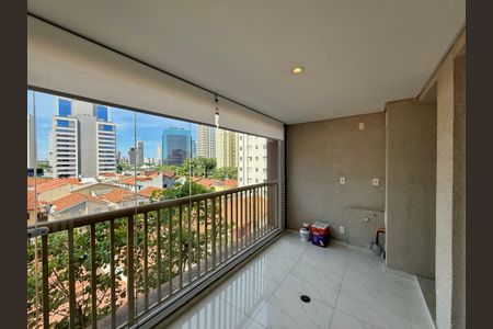 Apartamento para alugar com 63m², 2 quartos e 1 vagaSacada