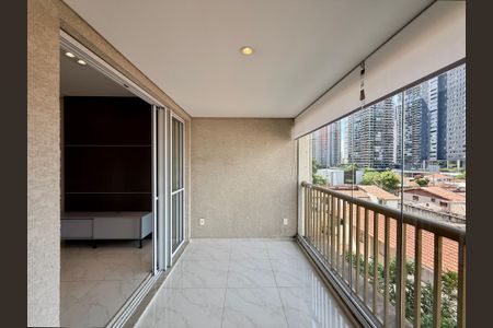 Apartamento para alugar com 63m², 2 quartos e 1 vagaSacada