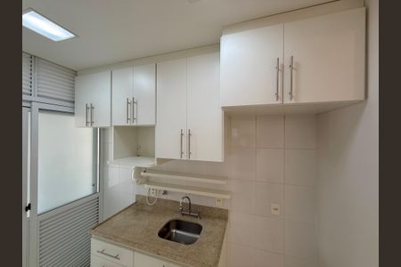 Apartamento para alugar com 63m², 2 quartos e 1 vagaCozinha
