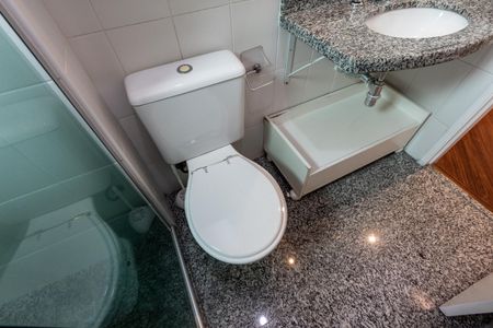 Apartamento para alugar com 72m², 2 quartos e 1 vagaBanheiro do Corredor