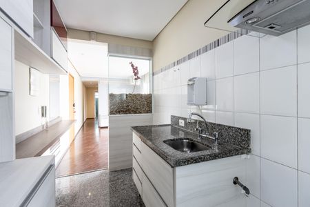 Apartamento para alugar com 72m², 2 quartos e 1 vagaCozinha