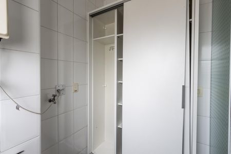 Apartamento para alugar com 72m², 2 quartos e 1 vagaÁrea de Serviço
