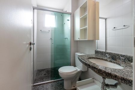 Apartamento para alugar com 72m², 2 quartos e 1 vagaBanheiro do Corredor