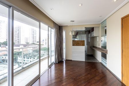 Apartamento para alugar com 72m², 2 quartos e 1 vagaSala