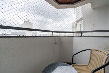 Apartamento à venda com 85m², 3 quartos e 2 vagasSacada