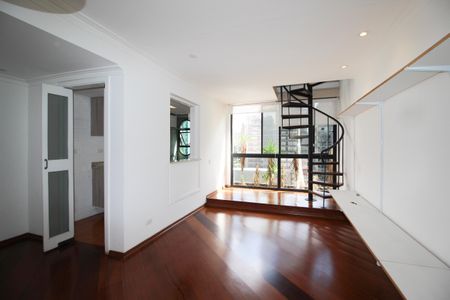 Sala de apartamento para alugar com 1 quarto, 65m² em Itaim Bibi, São Paulo