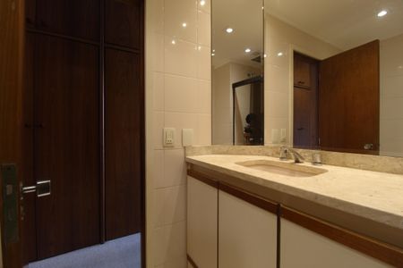 Apartamento para alugar com 60m², 1 quarto e 1 vagaBanheiro da Suíte