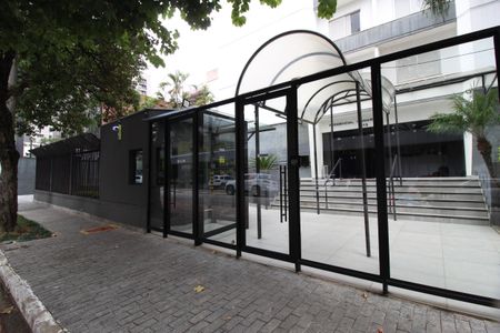 Apartamento para alugar com 60m², 1 quarto e 1 vagaFachada e Portaria