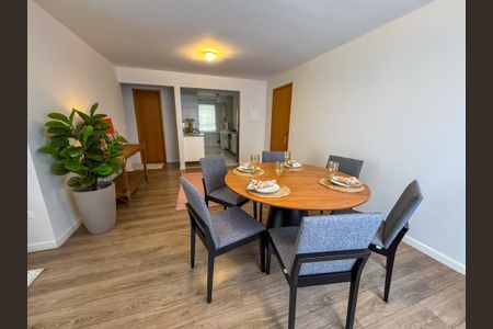Sala de apartamento para alugar com 2 quartos, 90m² em Jardim, Santo André
