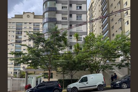 Apartamento para alugar com 90m², 2 quartos e 2 vagasFachada