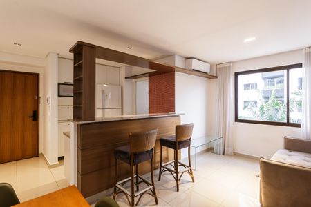 Sala de apartamento para alugar com 1 quarto, 40m² em Vila Nova Conceição, São Paulo