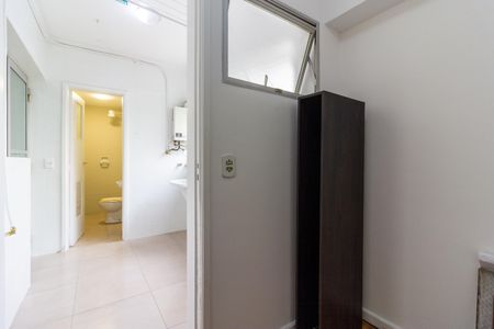 Apartamento à venda com 115m², 3 quartos e 1 vagaÁrea de Serviço