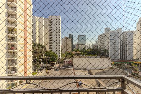 Apartamento à venda com 39m², 1 quarto e 1 vaga Apartamento à venda com 39m², 1 quarto e 1 vagaSala