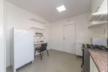 Apartamento à venda com 122m², 3 quartos e 2 vagasCozinha