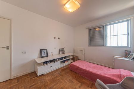 Apartamento à venda com 122m², 3 quartos e 2 vagasQuarto 2