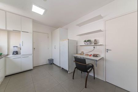 Apartamento à venda com 122m², 3 quartos e 2 vagasCozinha
