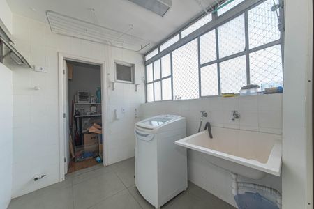 Apartamento à venda com 122m², 3 quartos e 2 vagasÁrea de Serviço