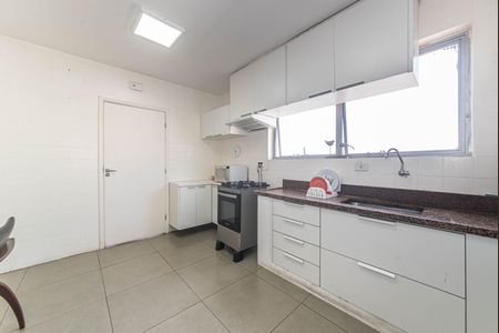 Apartamento à venda com 122m², 3 quartos e 2 vagasCozinha