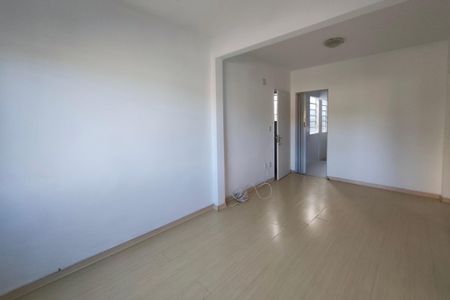Apartamento à venda com 62m², 2 quartos e 1 vagaSala
