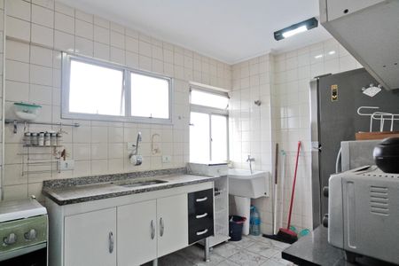 Apartamento para alugar com 55m², 2 quartos e 1 vagaCozinha
