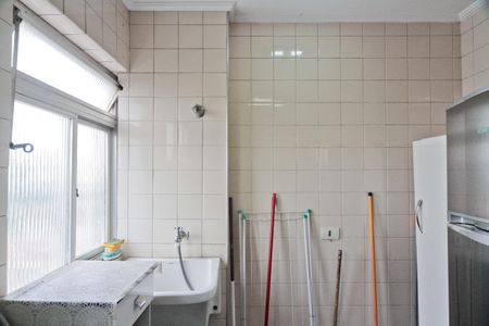 Apartamento para alugar com 55m², 2 quartos e 1 vagaÁrea de Serviço