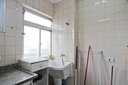 Apartamento para alugar com 55m², 2 quartos e 1 vagaÁrea de Serviço