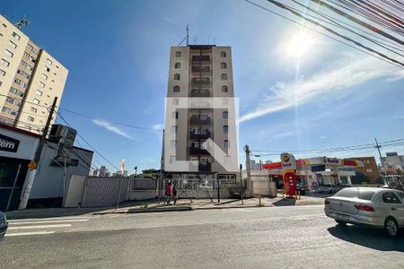 Apartamento para alugar com 55m², 2 quartos e 1 vagaFachada