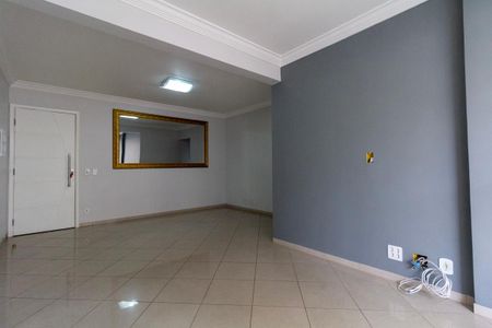 Apartamento para alugar com 80m², 2 quartos e 1 vagaSala