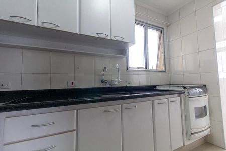 Apartamento para alugar com 80m², 2 quartos e 1 vagaCozinha