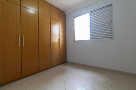 Apartamento para alugar com 80m², 2 quartos e 1 vagaQuarto 2