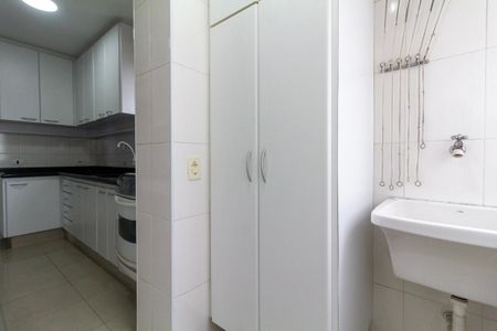 Apartamento para alugar com 80m², 2 quartos e 1 vagaÁrea de Serviço