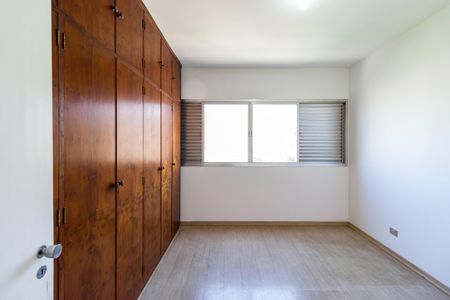 Apartamento para alugar com 150m², 3 quartos e 2 vagasQuarto 2