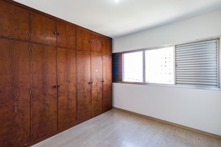 Apartamento para alugar com 150m², 3 quartos e 2 vagasQuarto 2