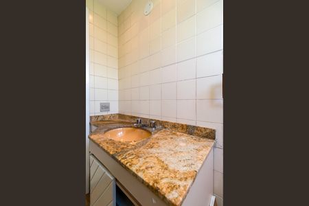 Apartamento para alugar com 150m², 3 quartos e 2 vagasBanheiro