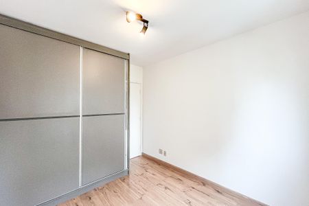 Apartamento à venda com 42m², 1 quarto e 1 vaga Apartamento à venda com 42m², 1 quarto e 1 vagaQuarto