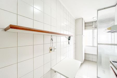 Apartamento à venda com 42m², 1 quarto e 1 vaga Apartamento à venda com 42m², 1 quarto e 1 vagaCozinha