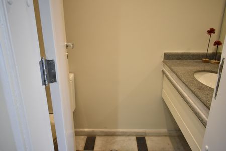 Apartamento para alugar com 280m², 4 quartos e 3 vagasLavabo