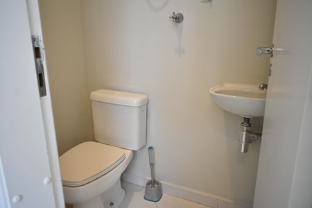 Apartamento para alugar com 280m², 4 quartos e 3 vagasBanheiro de serviço