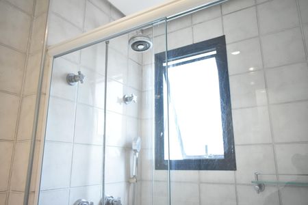 Apartamento para alugar com 280m², 4 quartos e 3 vagasBanheiro da Suíte 1